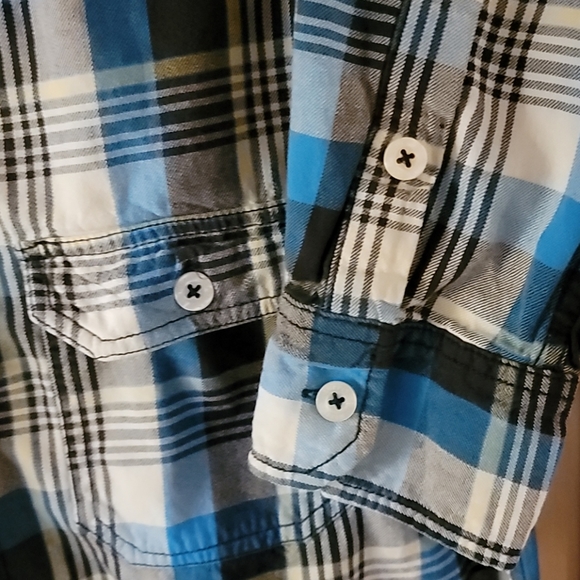 Mossimo Button Down Sz M 100% Cotton Athletic Fit - Picture 3 of 6